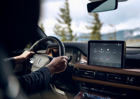 The center touch screen in a 2024 Lincoln Aviator® SUV is shown | Lincoln Demo 5 in Derwood MD