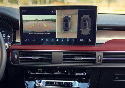 The driver of a 2024 Lincoln Corsair® SUV is shown selecting the drive mode. | Lincoln Demo 5 in Derwood MD